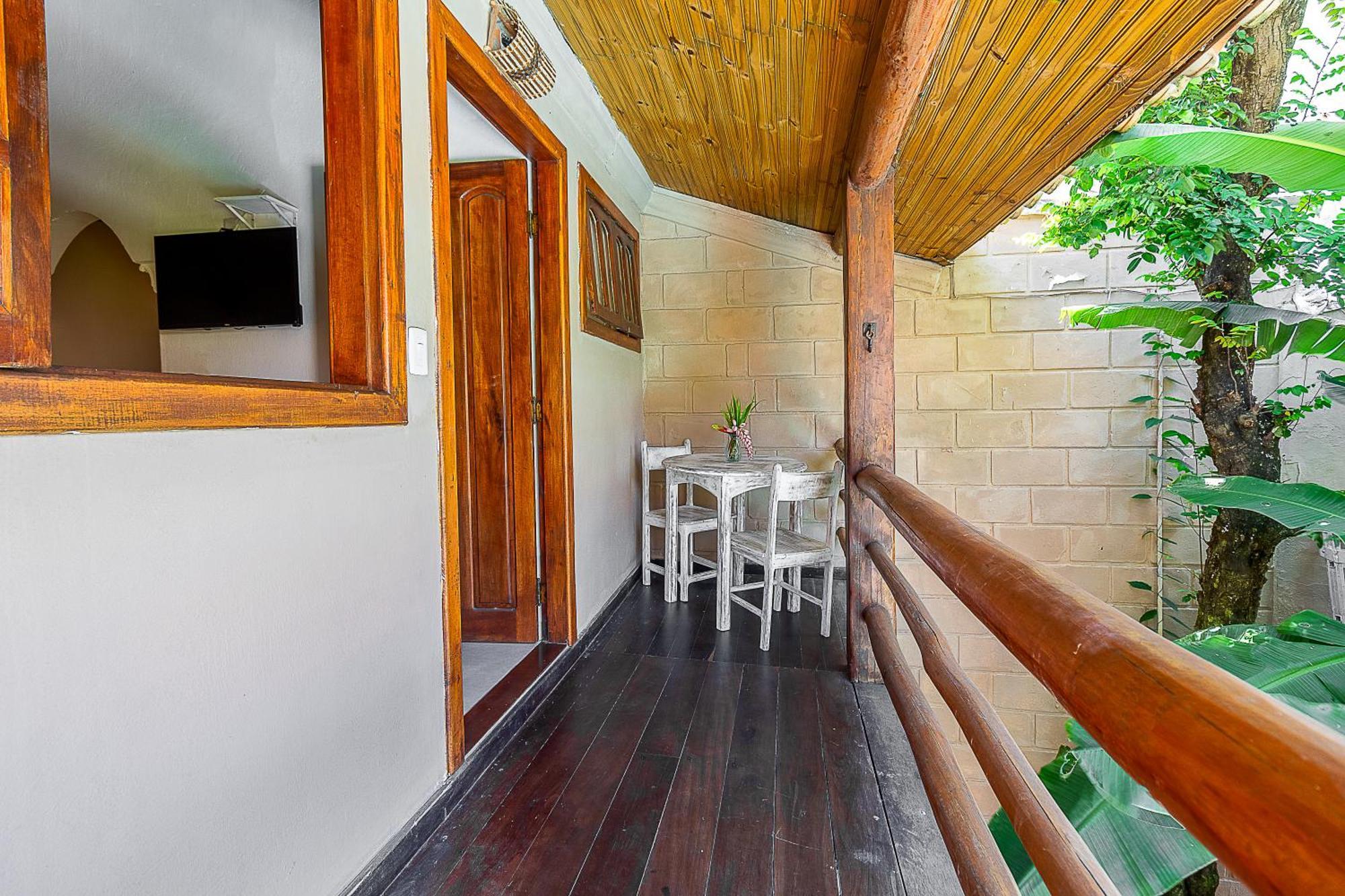 Na Casa 11 - E Albergue Porto Seguro